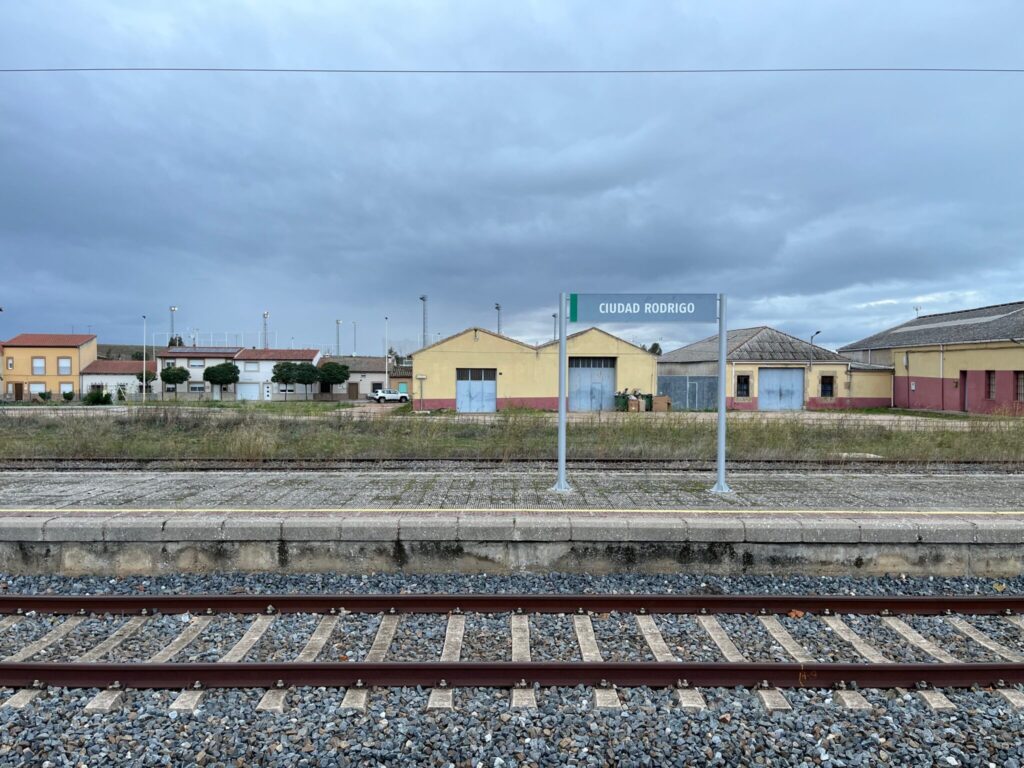 Ciudad Rodrigo station sign